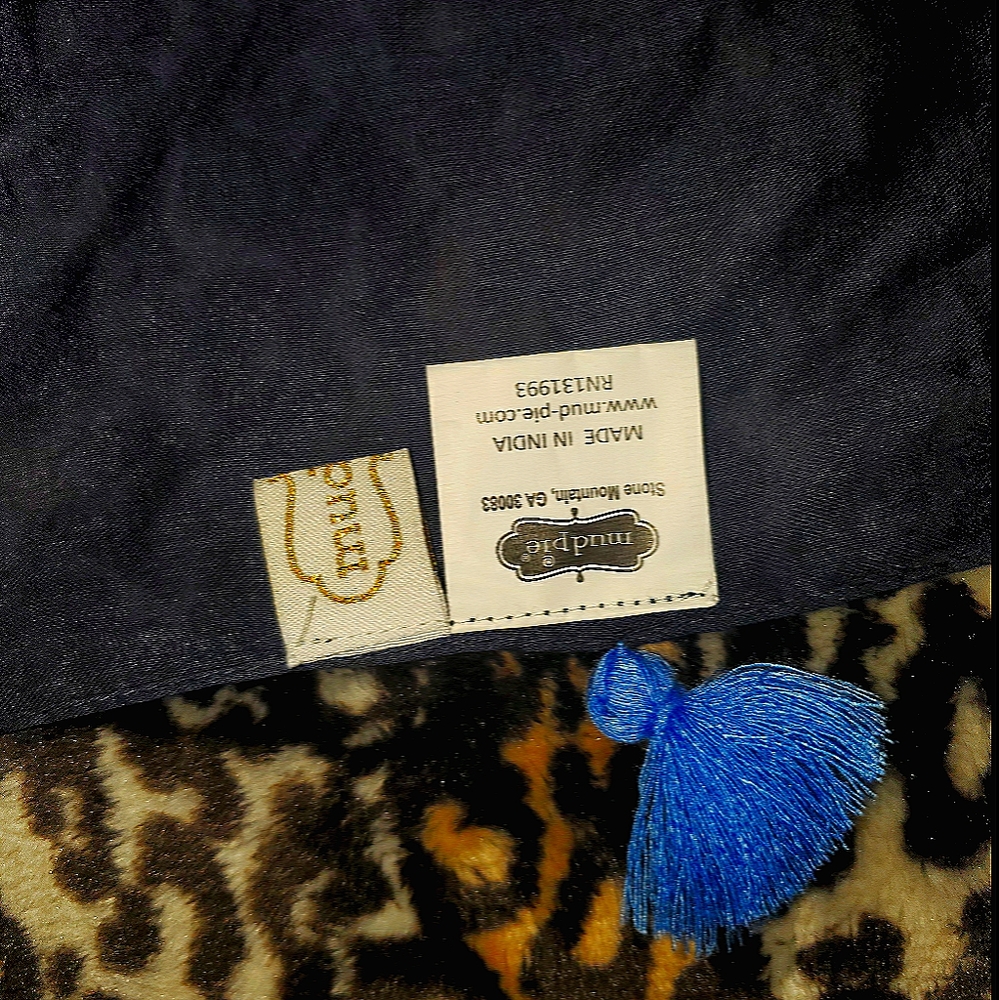 Scarfs - Picture 13 of 15